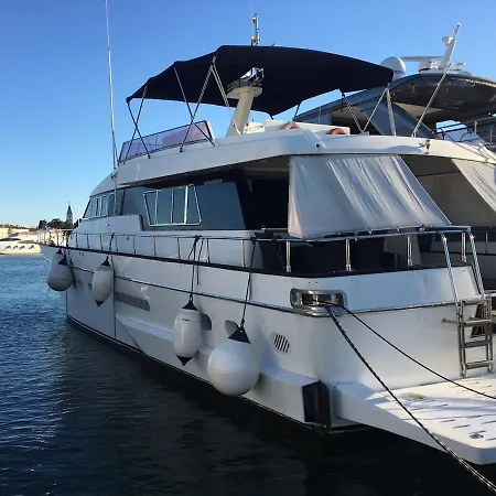 Vacation On The Sea! Botel Jastarnia